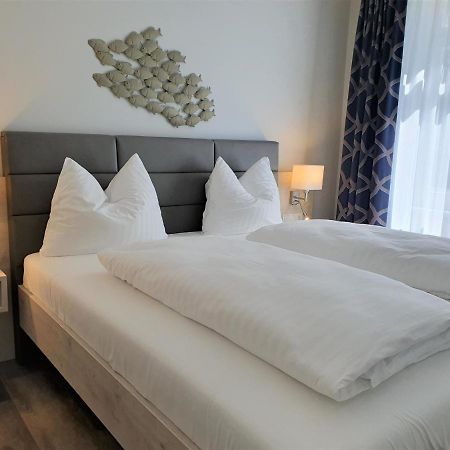 R&R Hotel Strandallee Бабе Екстер'єр фото